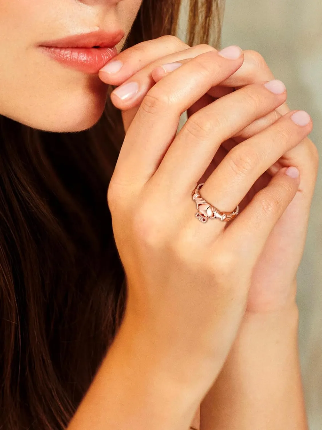Bestyle 925 Sterling Silver Ring for Women, Minimalist Claddagh Ring Celtic Knot Ring for Women, Irish Promise Wedding Band, Gold/Rose Gold Vermeil Women Band Ring, Stackable, Gift for Her