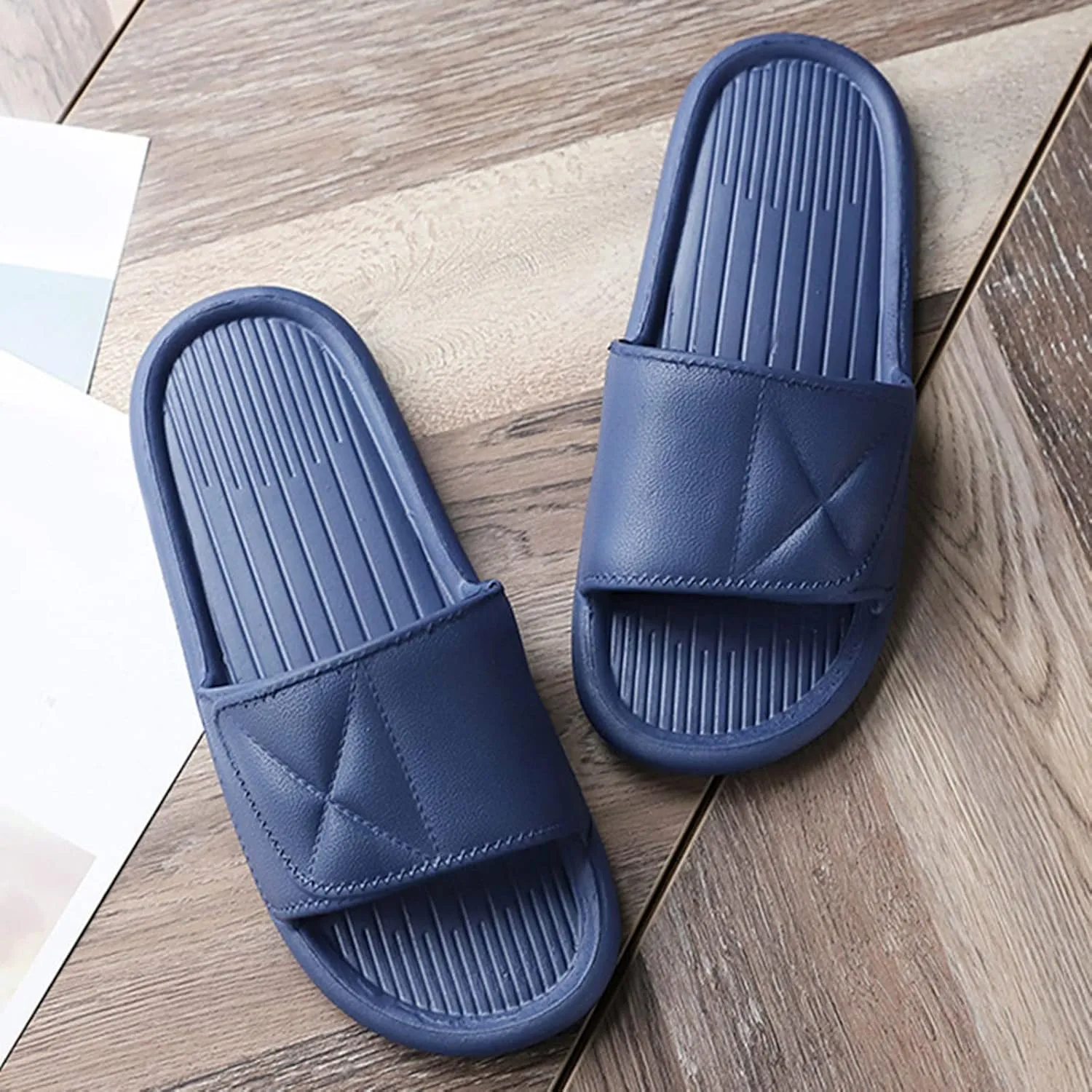 Cloud Slippers for Men Slides for Women Mens Slides Womens Soft Sole Comfortable Travel Slippers
