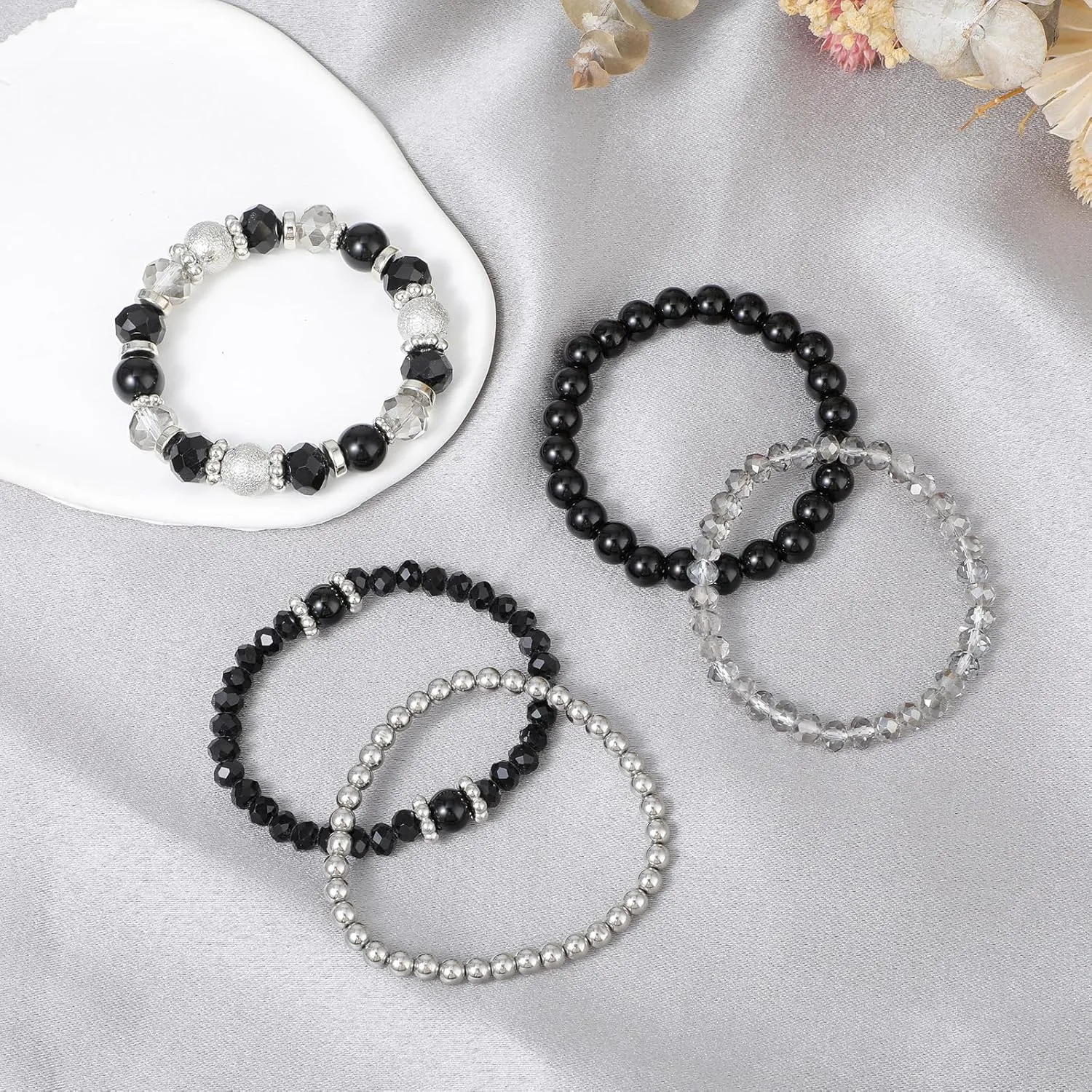 DIVINA VITAE 5 Pcs Beaded Stretch Bracelets Stackable Bracelets Crystal Bead Bracelet Boho Beaded Bracelets Stretch Layering Crystal Stone Beaded Bracelets Trendy Costume Jewelry Gifts for Women