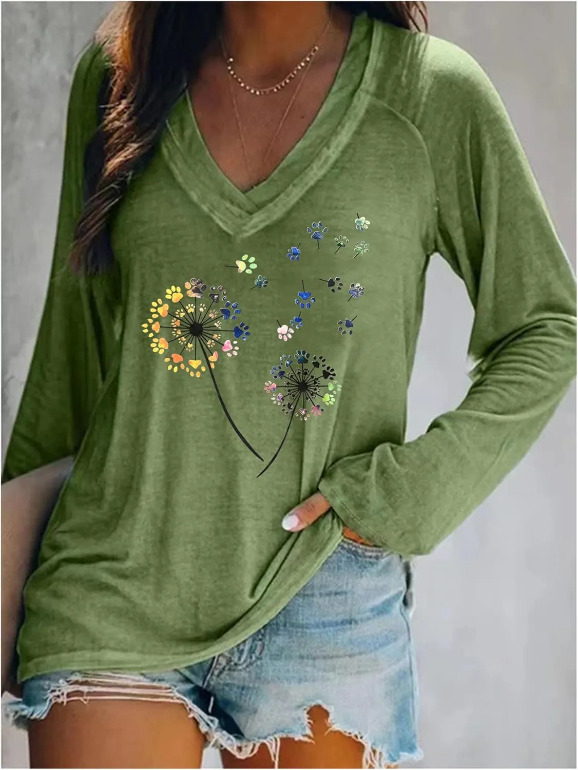 Flowers Graphic Long Sleeve V Neck Tees Shirts for Women Casual Loose Fitted Tshirts Boho Wildflower Trendy Tops Outfits