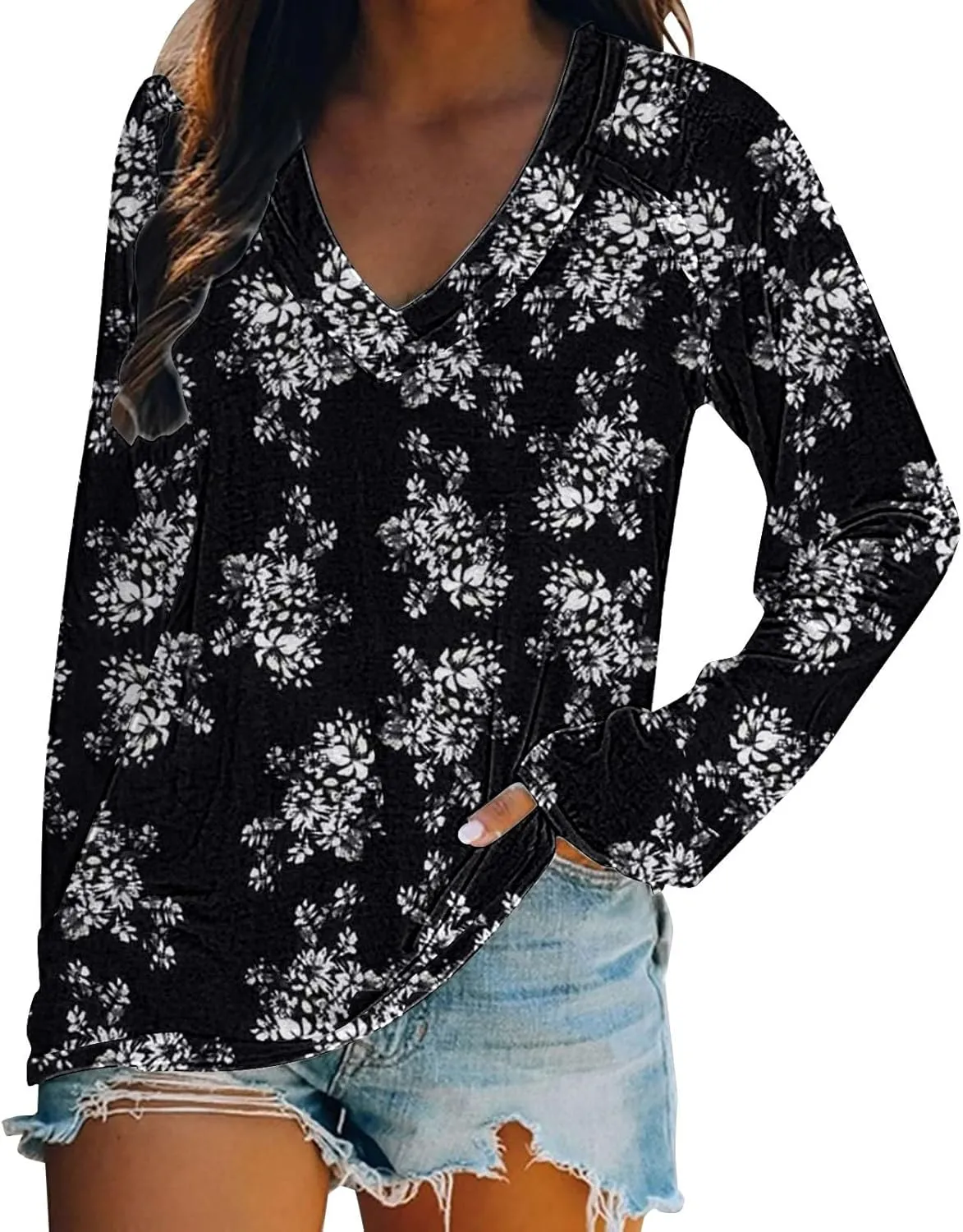 Flowers Graphic Long Sleeve V Neck Tees Shirts for Women Casual Loose Fitted Tshirts Boho Wildflower Trendy Tops