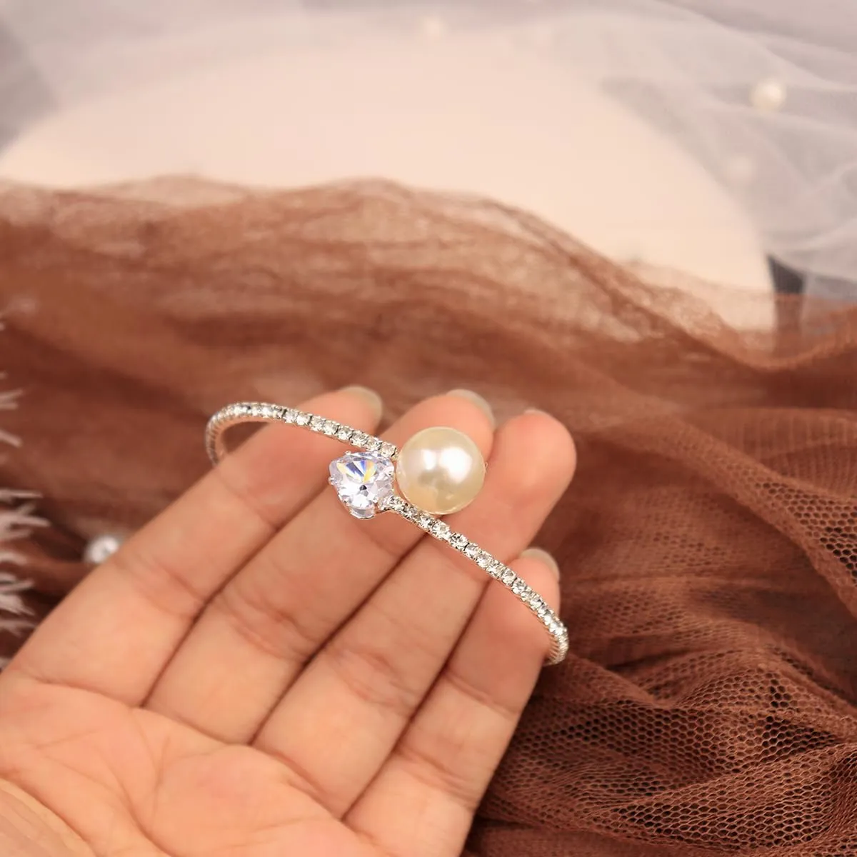 Glitter Crystal Rhinestone Cuff Bracelet Layered Pearl Adjustable Tennis Bangle Bracelet Bridal Jewelry Accessories for Women