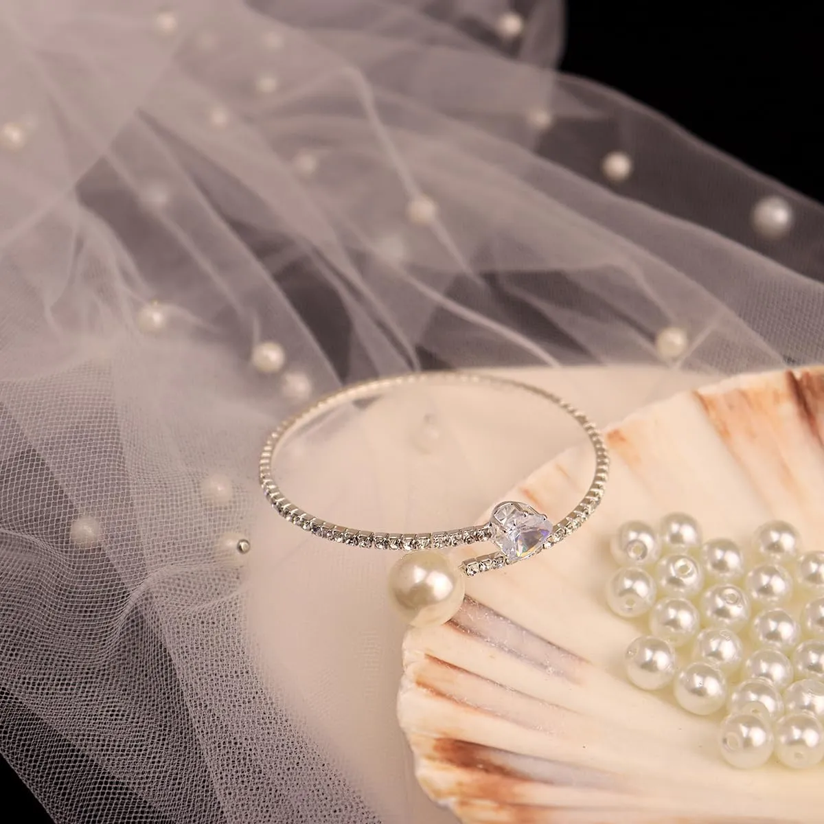 Glitter Crystal Rhinestone Cuff Bracelet Layered Pearl Adjustable Tennis Bangle Bracelet Bridal Jewelry Accessories for Women