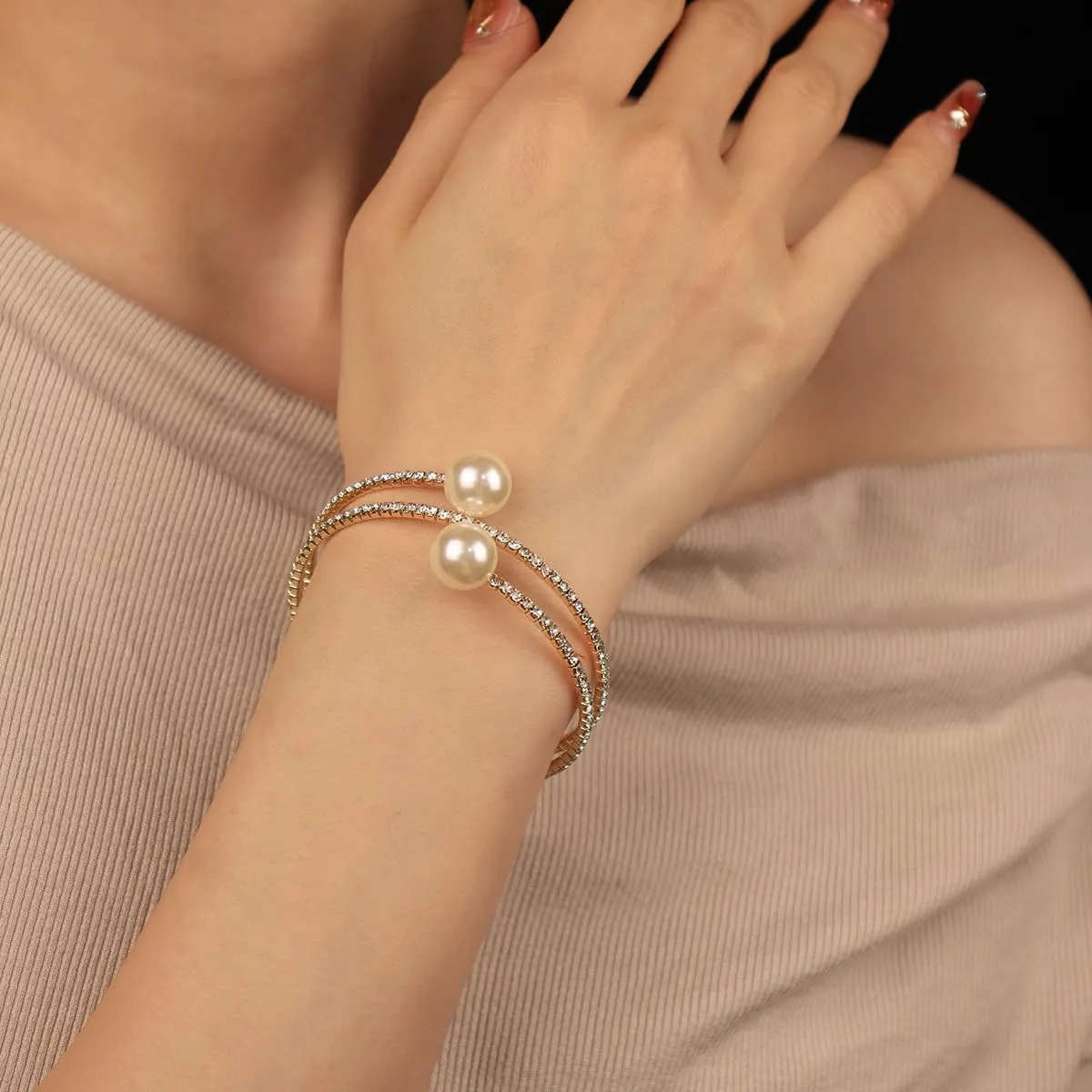 Glitter Crystal Rhinestone Cuff Bracelet Layered Pearl Adjustable Tennis Bangle Bracelet Bridal Jewelry Accessories for Women