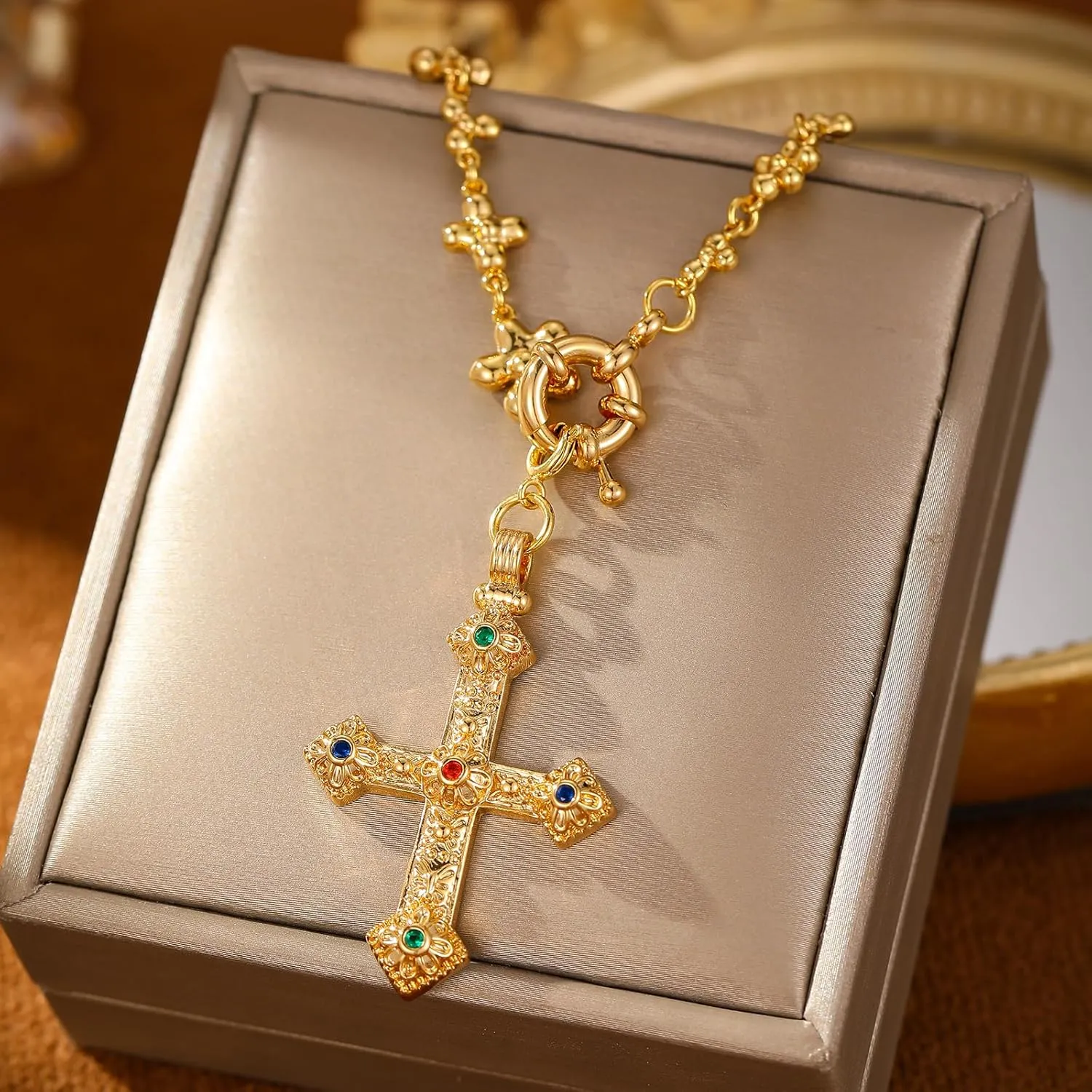 GZQ Gold Chain Cross Necklace for Women Non Tarnish Pendant Dainty Jewlery Gifts for Men