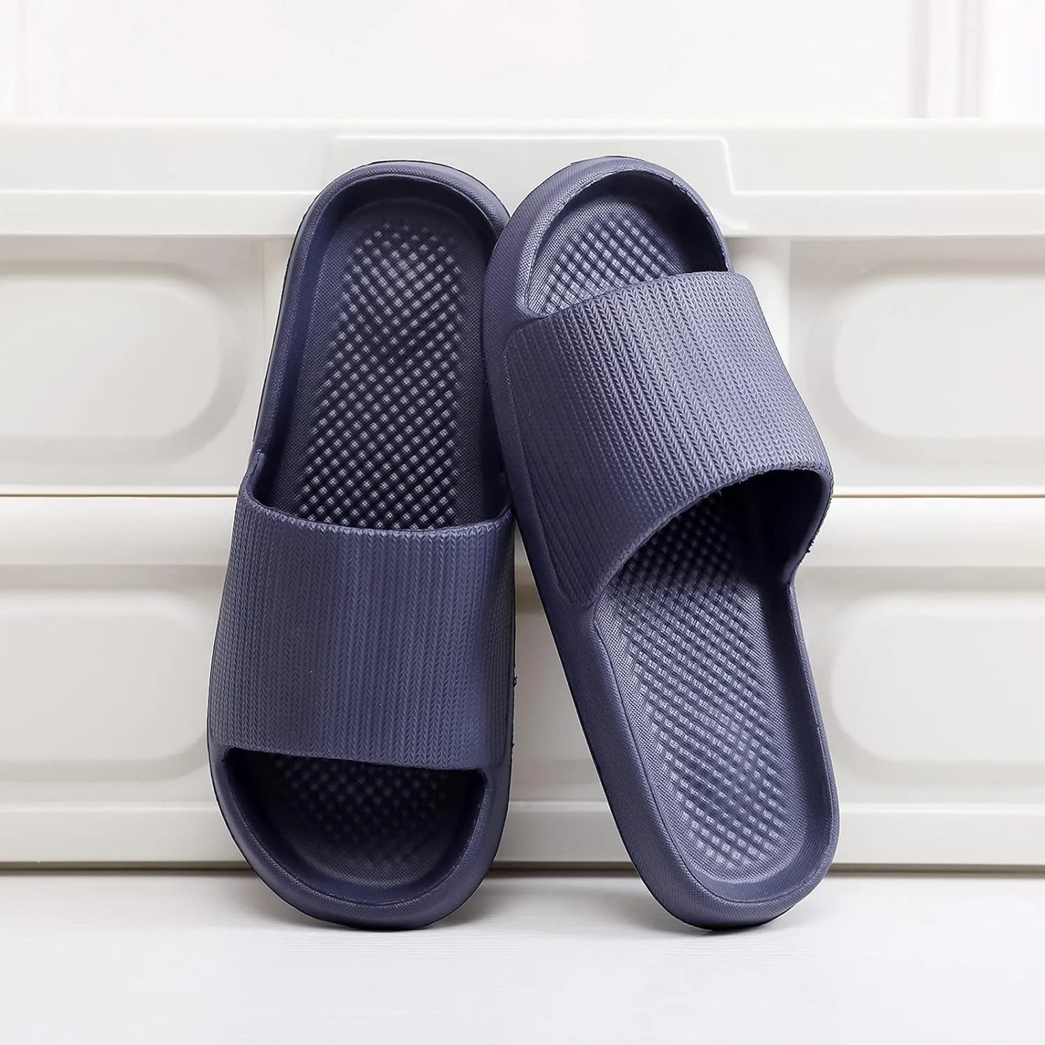 Mens Shower Shoes Slides for Women Bathroom Slippers Men Womens Slides Spa Bathroom Soft Sole Slippers