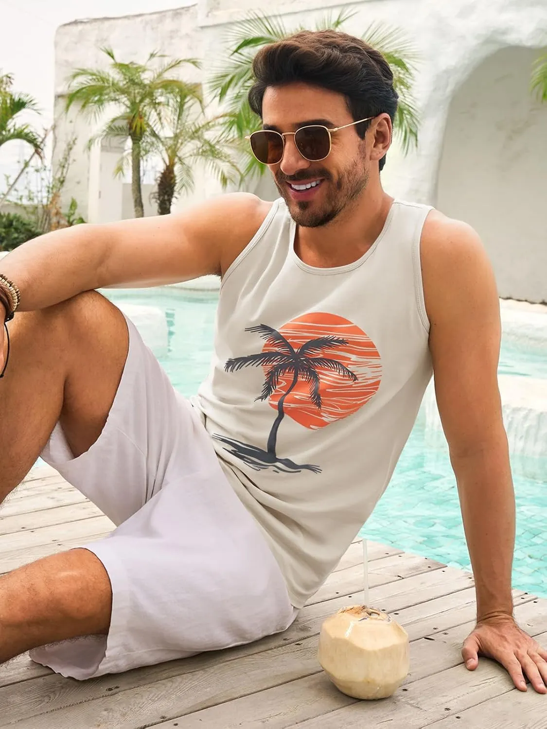 Mens Sleeveless Tank Tops Workout Gym Shirts Palm Tree Vintage Style T-Shirt