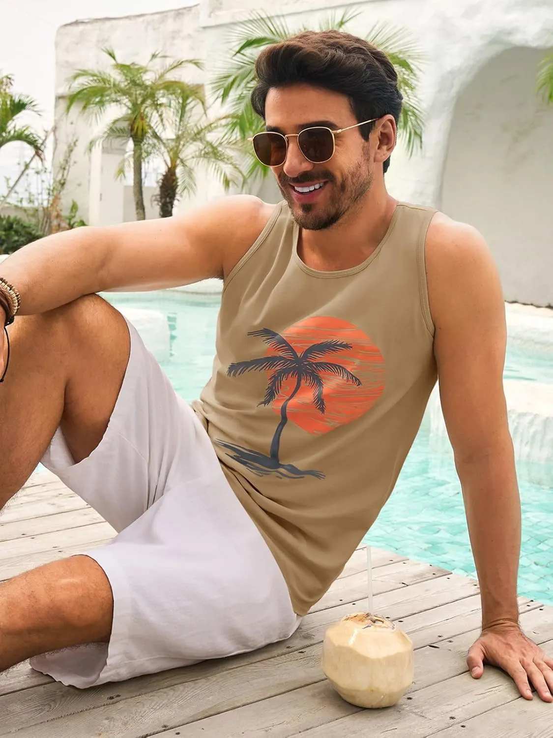 Mens Sleeveless Tank Tops Workout Gym Shirts Palm Tree Vintage Style T-Shirt