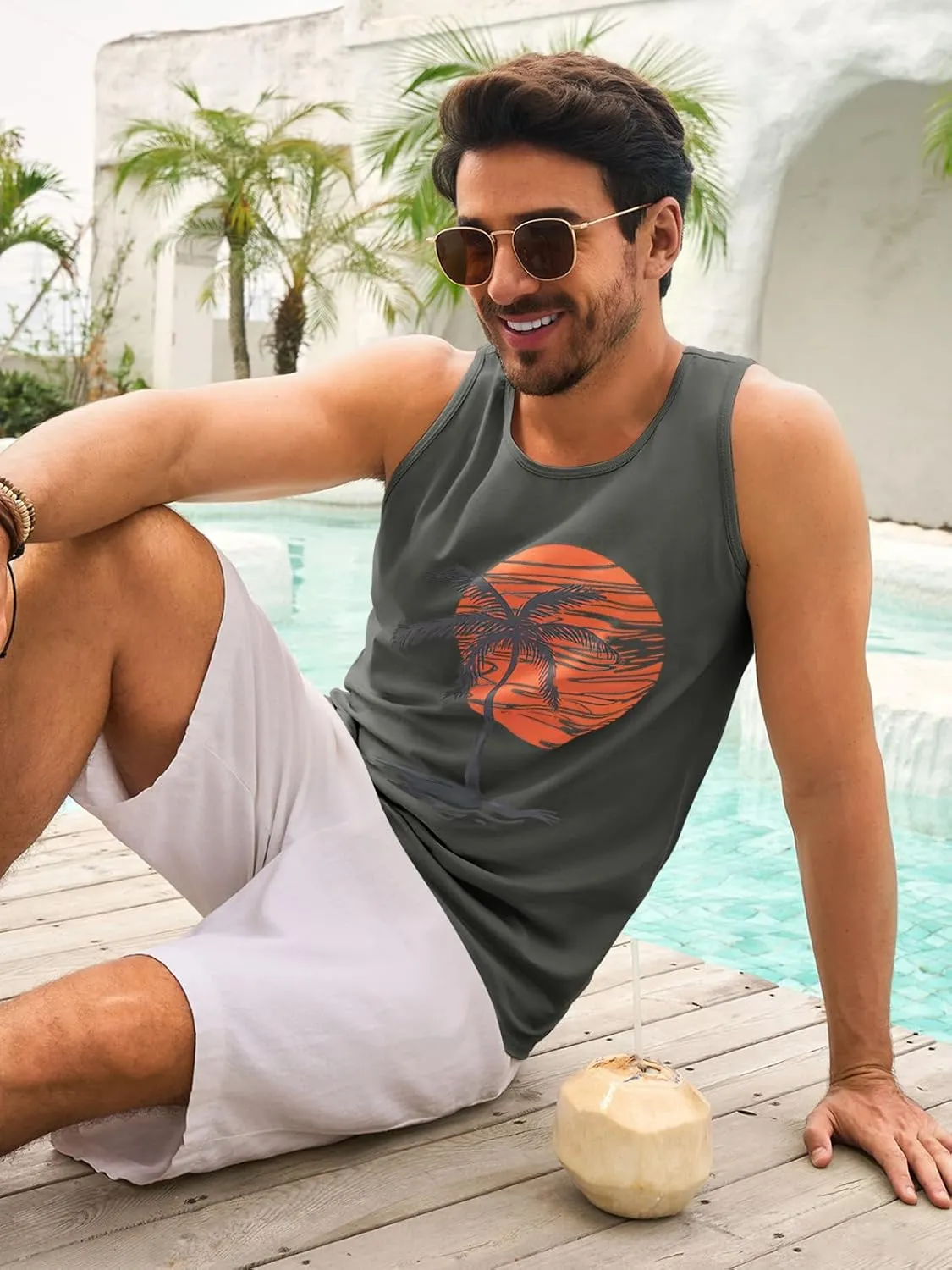 Mens Sleeveless Tank Tops Workout Gym Shirts Palm Tree Vintage Style T-Shirt