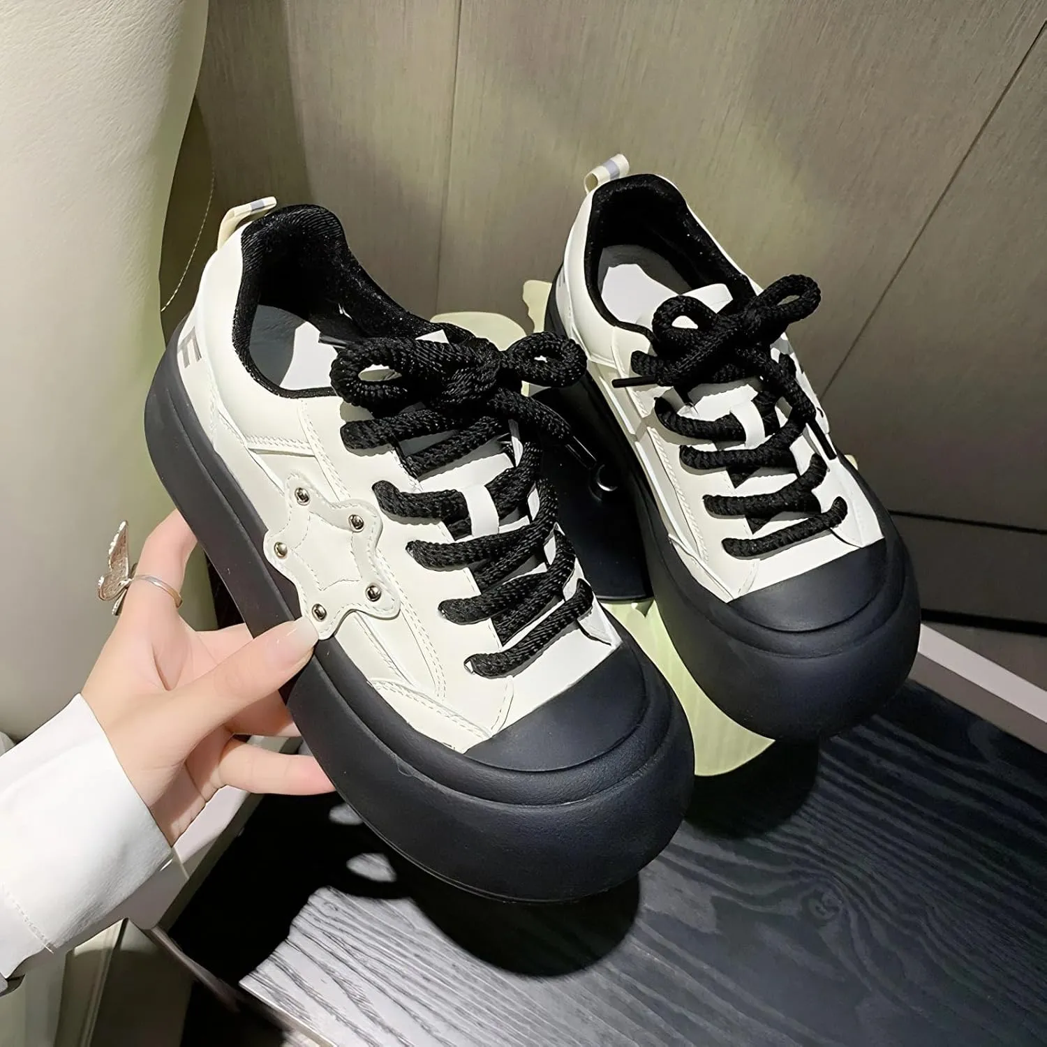 Quirky Cute Star Patch Chunky Sneakers for Women, Preppy Y2K Cute Platform Shoes, Height Boost All Season Wear
