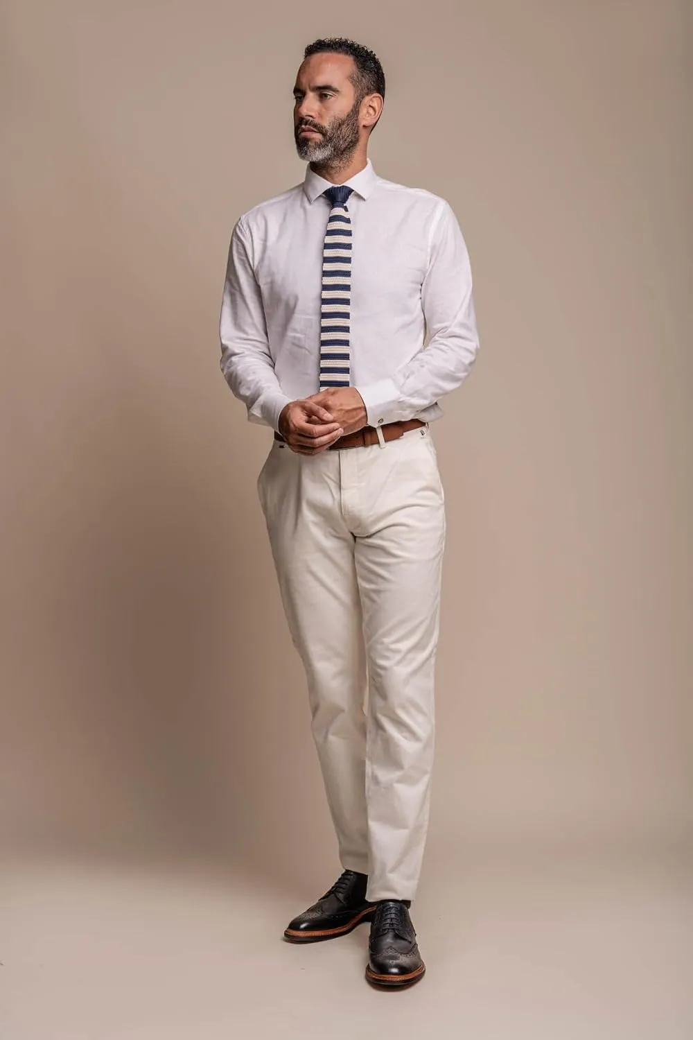 SIRRI Elegant Men's Navy Slim Fit Suit 3-Piece with Beige Ecru Chinos - Versatile Business Attire for Every Occasion