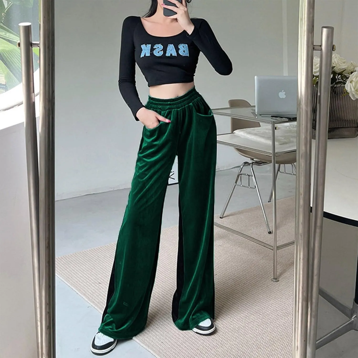 Velvet Pants Women Stretchy Wide Leg Lounge Baggy Pants with Pockets Loose Casual Elastic High Waisted Palazzo Pants