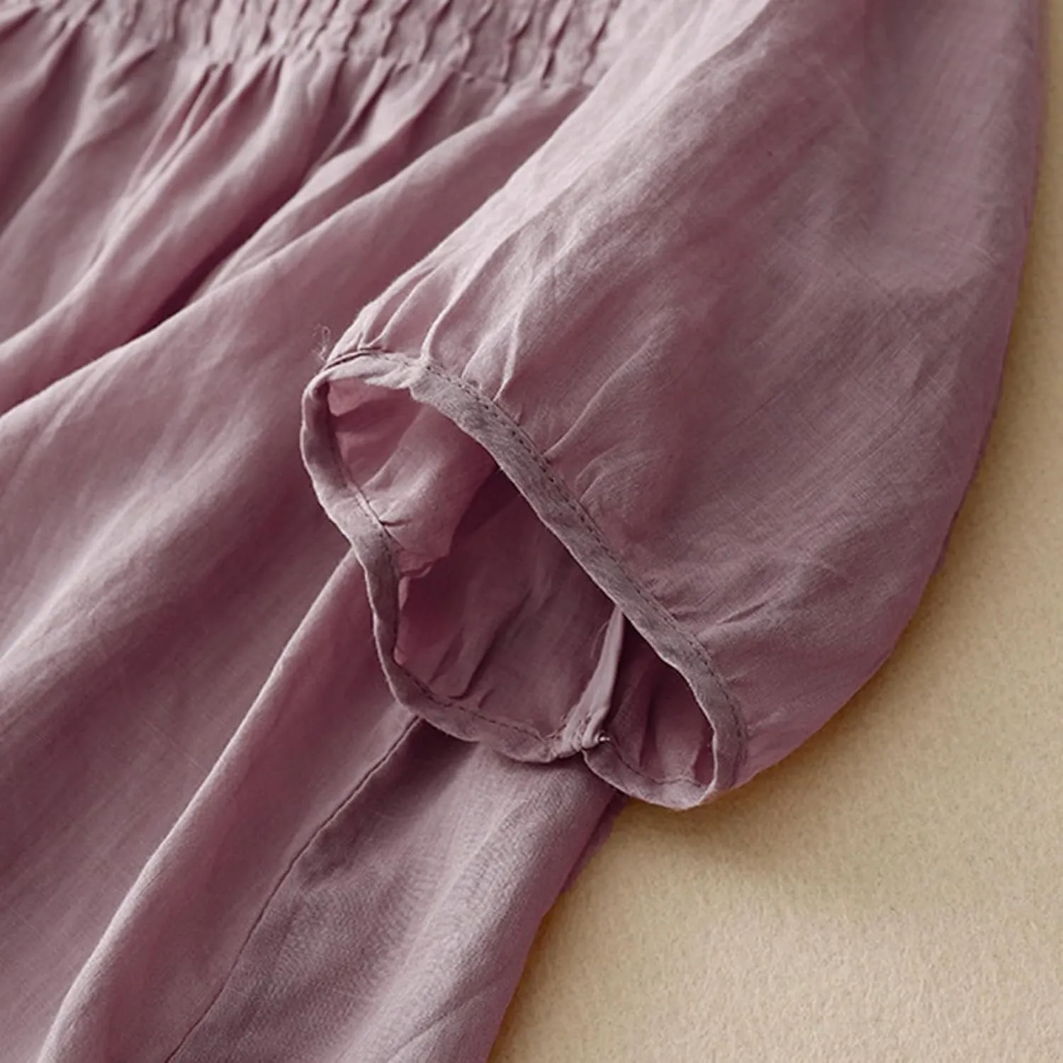 Women Cotton Linen Tops Puff Half Sleeve Solid Color Pleated V Neck Shirts Casual Loose Fit Babydoll Blouse