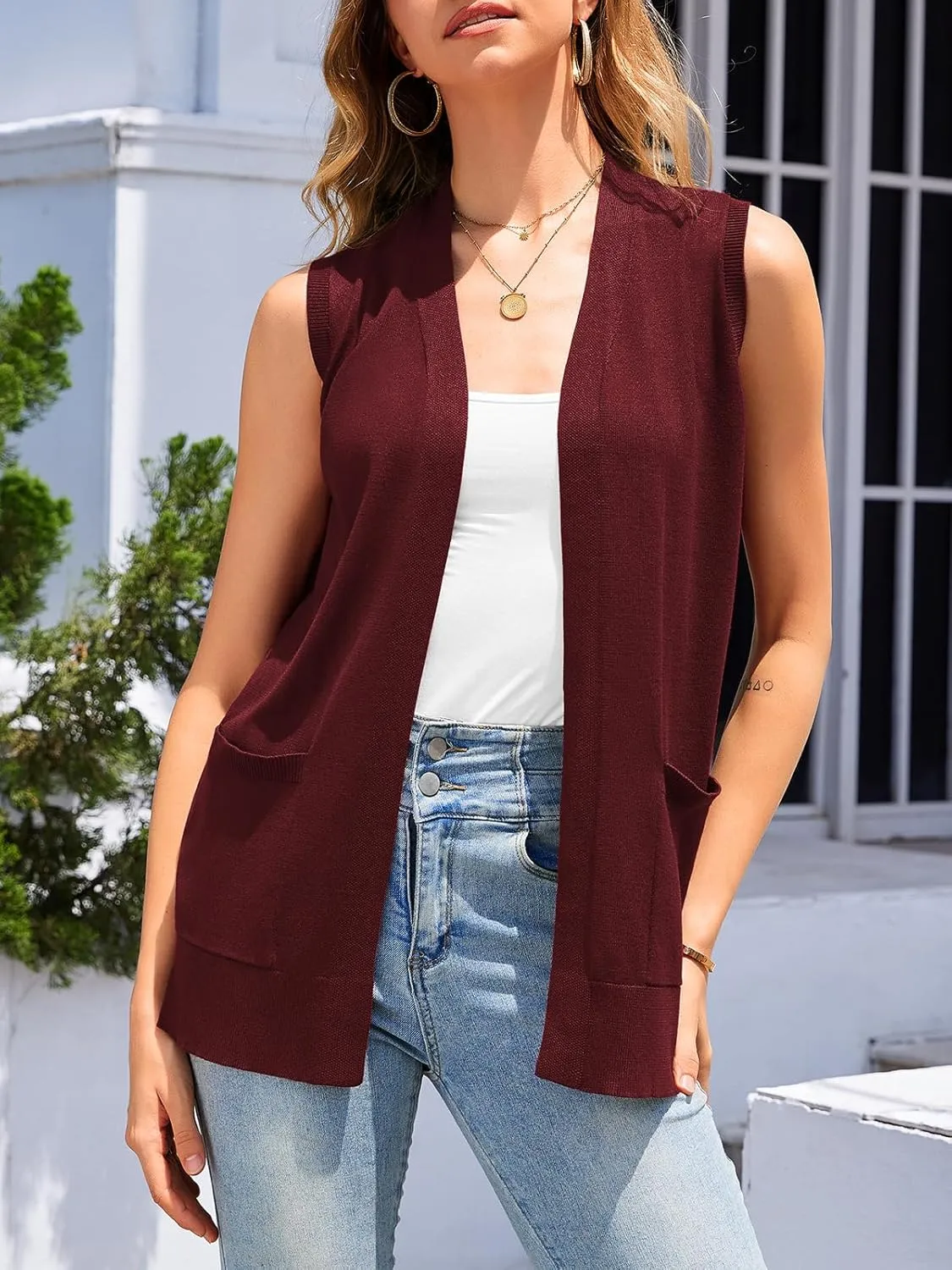 Women's 2025 Sleeveless Cardigan Sweaters Fashion Casual Soft Knit Office Duster Vests with Cozy Pockets (S-3XL)