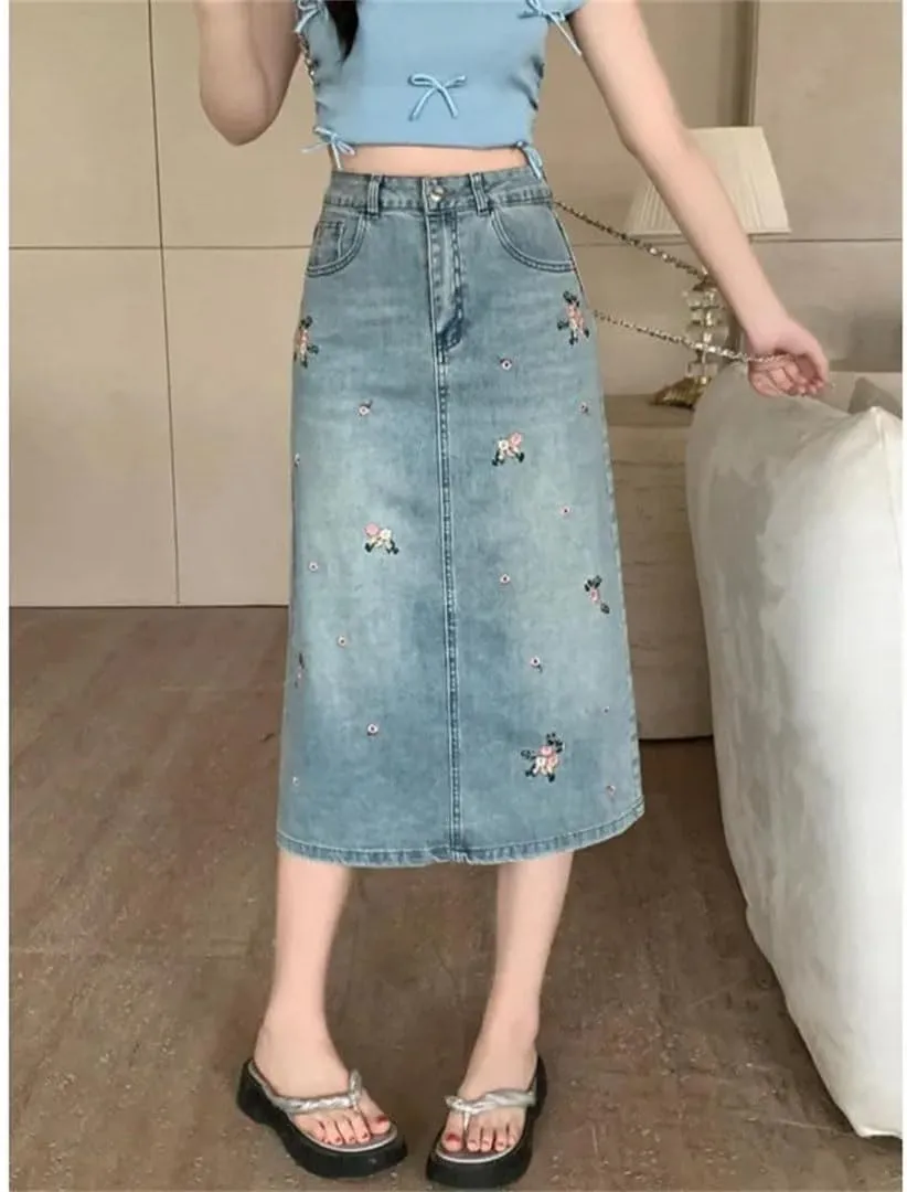 Women's Classic High-Waisted Embroidered Side Slit Slimming Denim Skirt