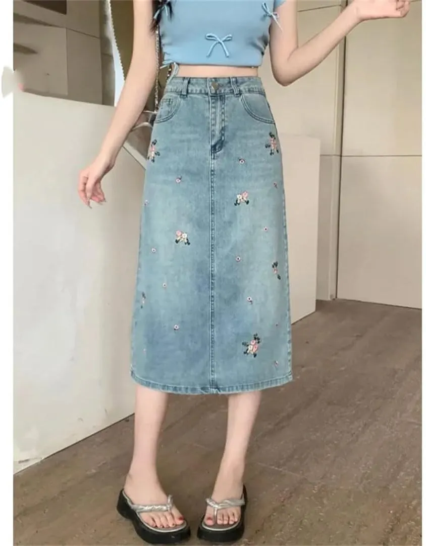 Women's Classic High-Waisted Embroidered Side Slit Slimming Denim Skirt