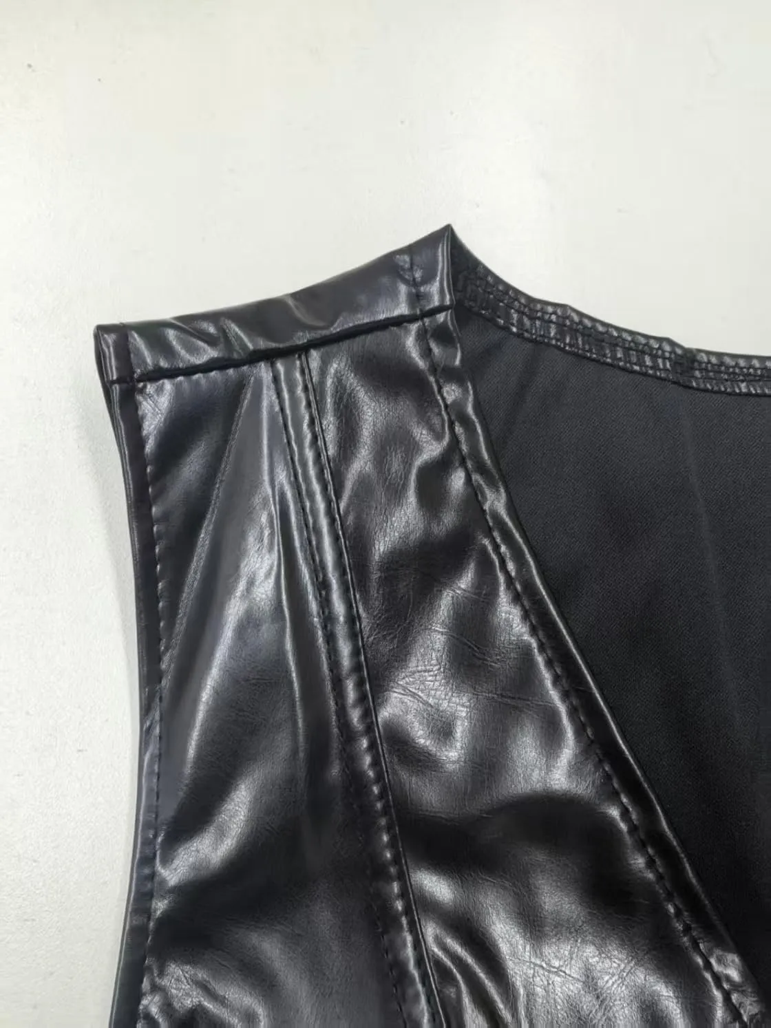 Women's Faux Leather Crop Vest Sexy V Neck Button Up Sleeveless Tops Waistcoat