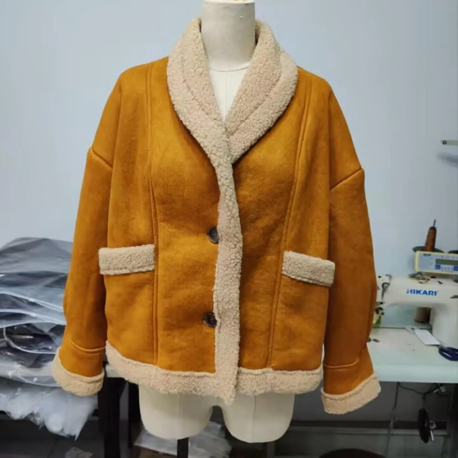 Women's Long Sleeve Oversized Sherpa Fleece Jacket With Cozy Stylish Winter Coat For Casual Wear Warm Outerwear