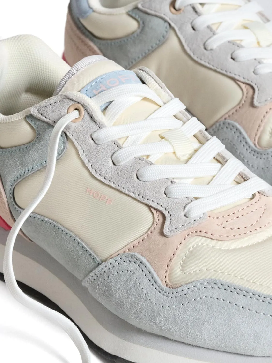 Women's Santa Barbara Sneakers