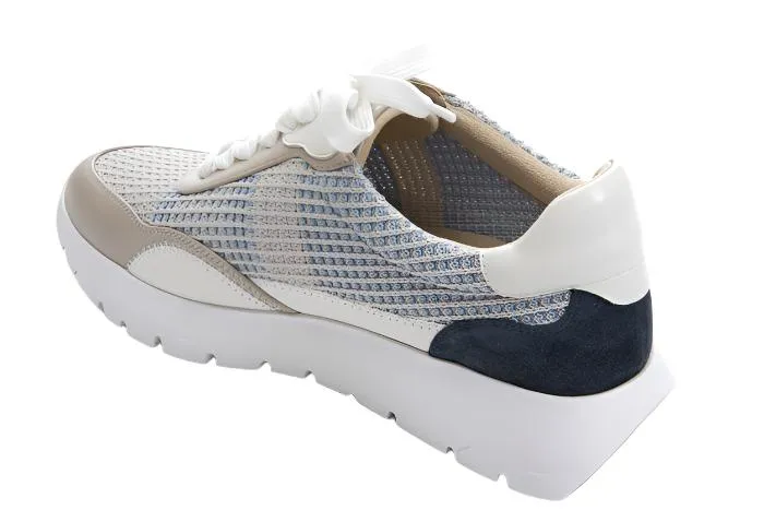 WOMEN'S VANELI QUIP LACE-UP | BEIGE / MULTI EMBROIDERY