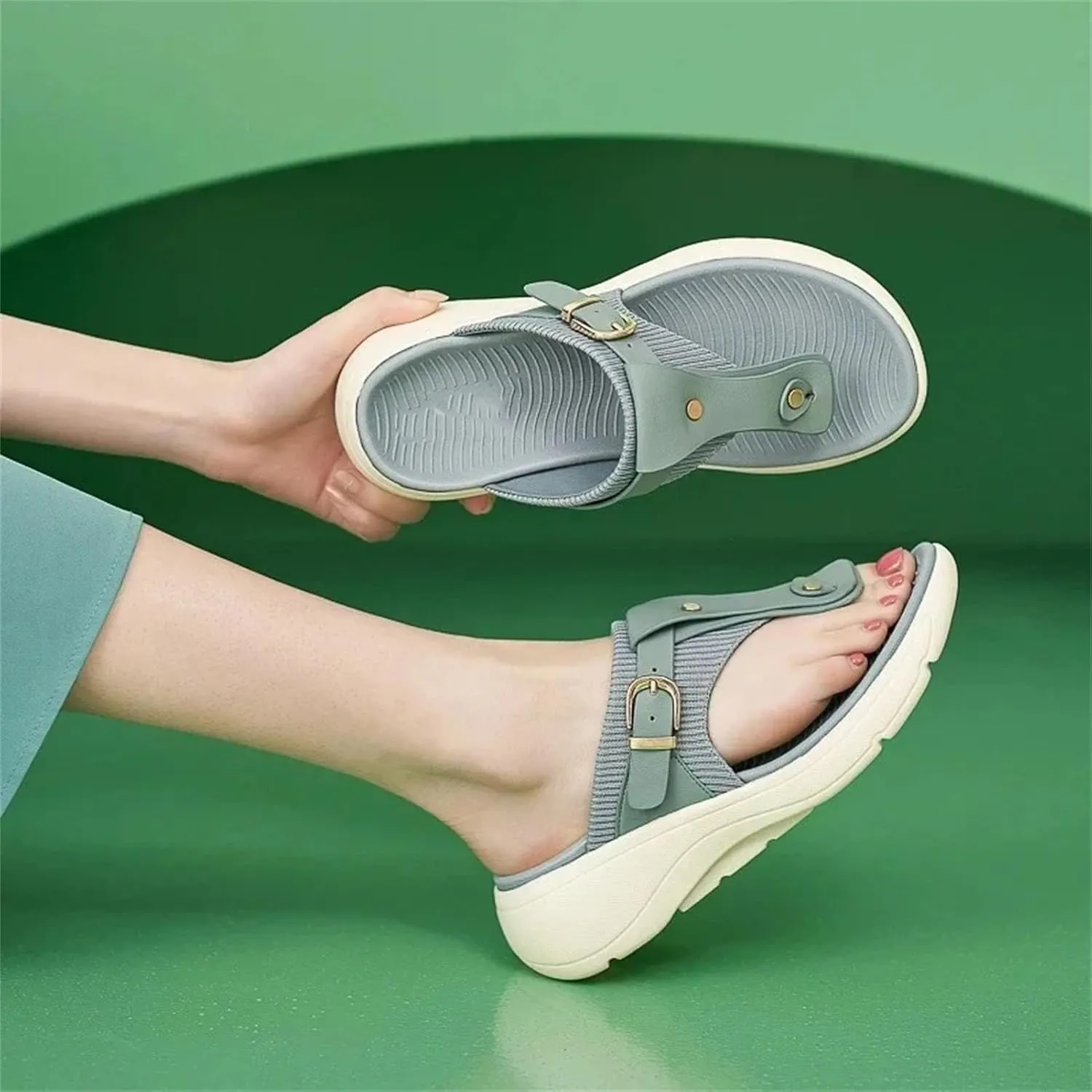 Women's Vintage Casual Flip-Flops - Metal Buckle Beach Sexy Summer Shoes