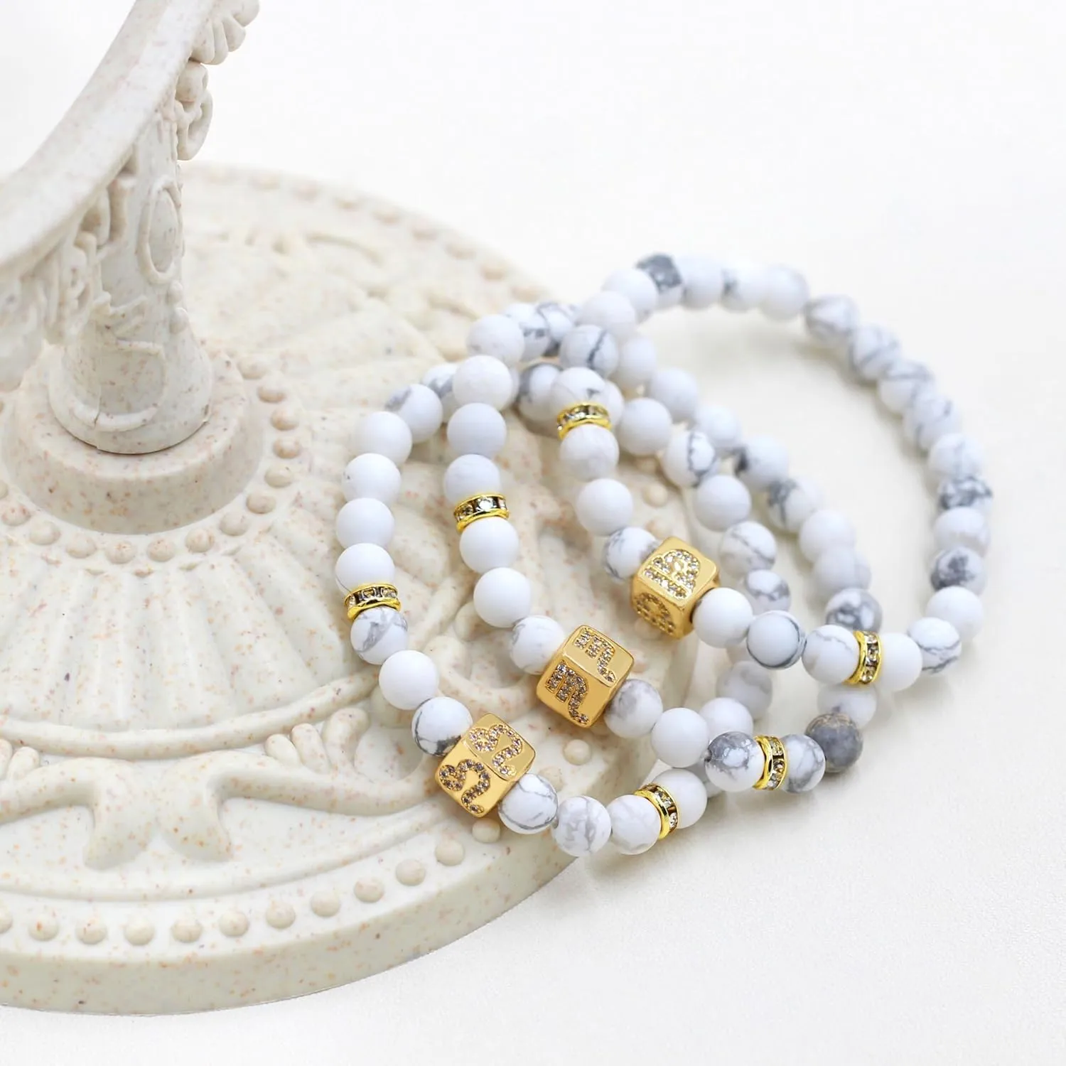 Zodiac Bracelet for Women, 6mm Natural White Turquoise Constellation Star Sign Horoscope Bracelet 12 Constellations Charm Bracelets Prayer Blessing Jewelry Unisex